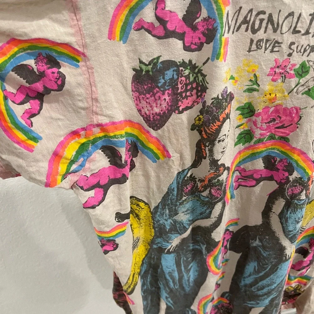 Magnolia Pearl Multicolor Graphic Tee (item 15.10) - Picture 7 of 7